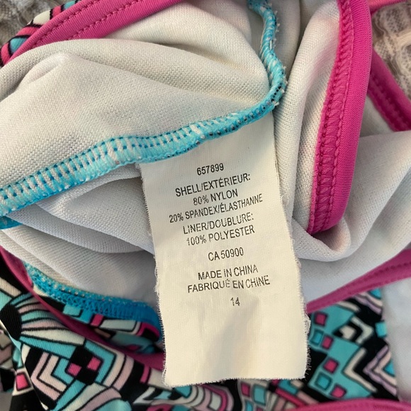 Speedo Girls One-Piece Swimsuit Bundle - Picture 7 of 7